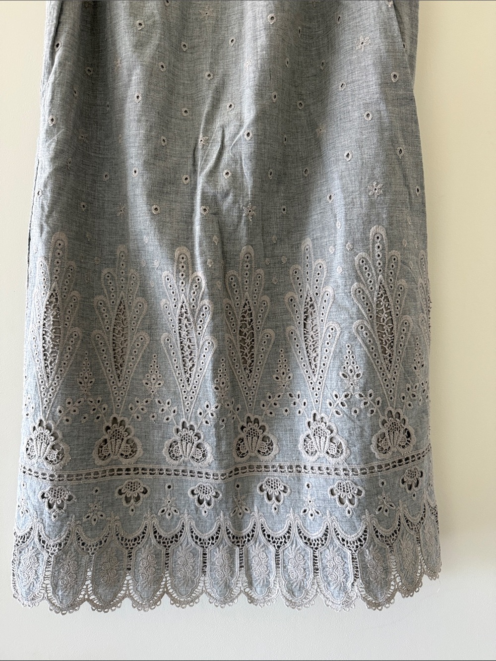 Sea New York Gray Eyelet Lace Sleeveless Midi Dress - Picture 5 of 8